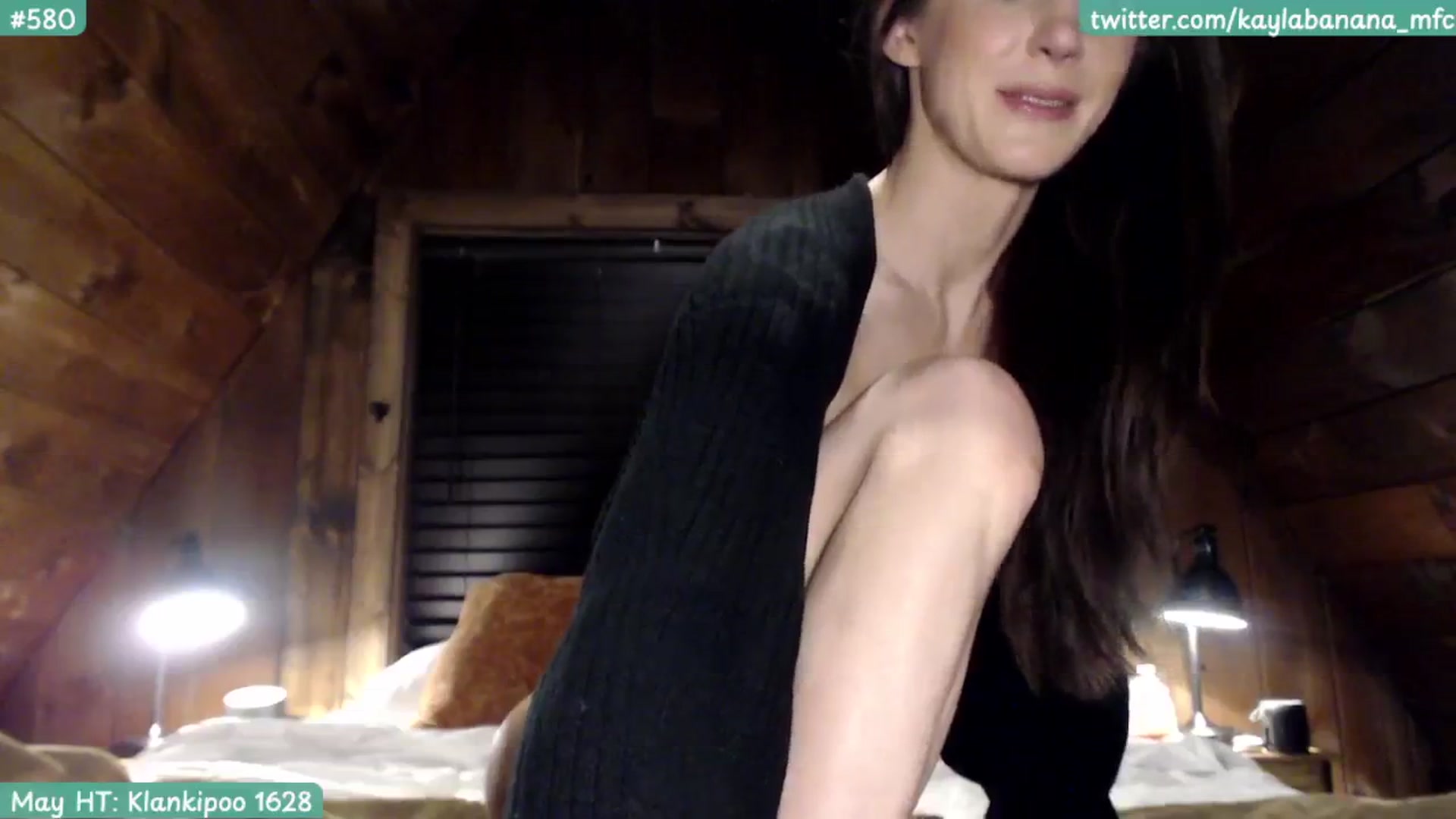 Gallery image thumbnail from KaylaBanana's myfreecams stream on, 05/20/2024, 07:49 image 2 of 20