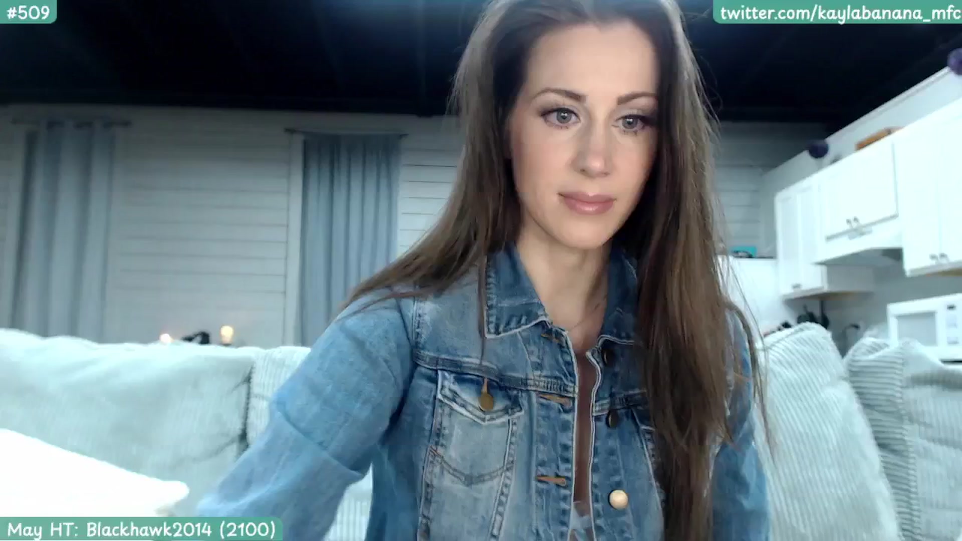 Gallery image thumbnail from KaylaBanana's myfreecams stream on, 05/26/2024, 06:00 image 1 of 20