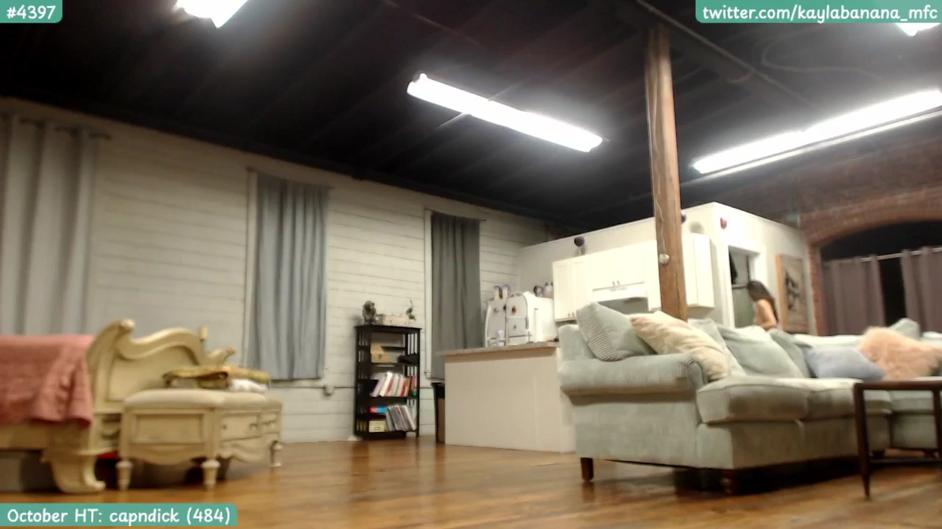 Gallery image thumbnail from KaylaBanana's myfreecams stream on, 11/01/2024, 07:36 image 15 of 20