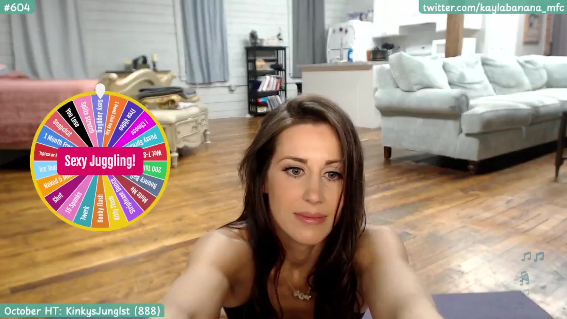 Gallery image thumbnail from KaylaBanana's myfreecams stream on, 11/08/2024, 08:58 image 4 of 20
