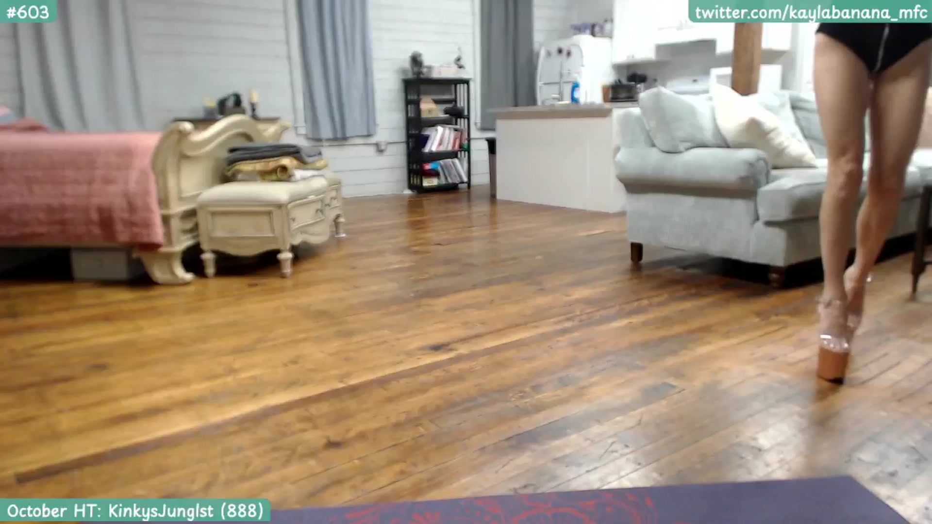 Gallery image thumbnail from KaylaBanana's myfreecams stream on, 11/08/2024, 08:58 image 5 of 20