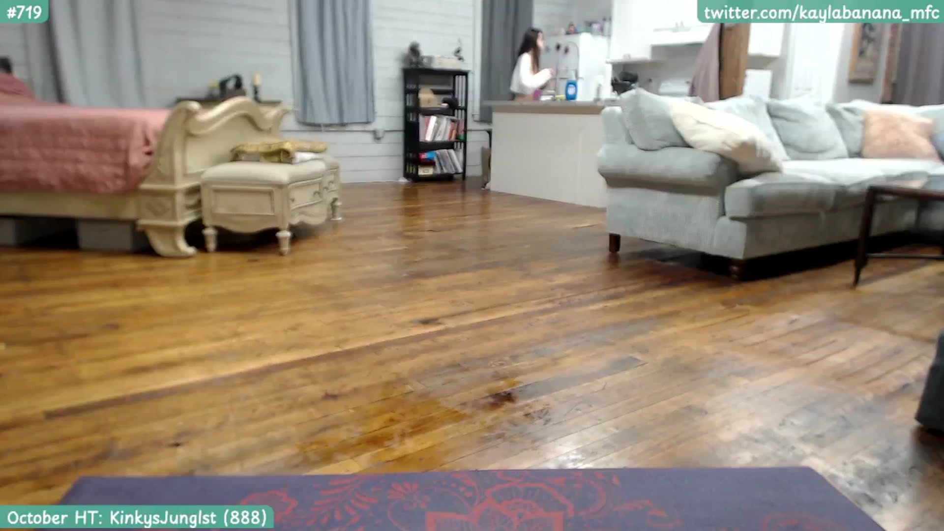 Gallery image thumbnail from KaylaBanana's myfreecams stream on, 11/20/2024, 08:54 image 17 of 20