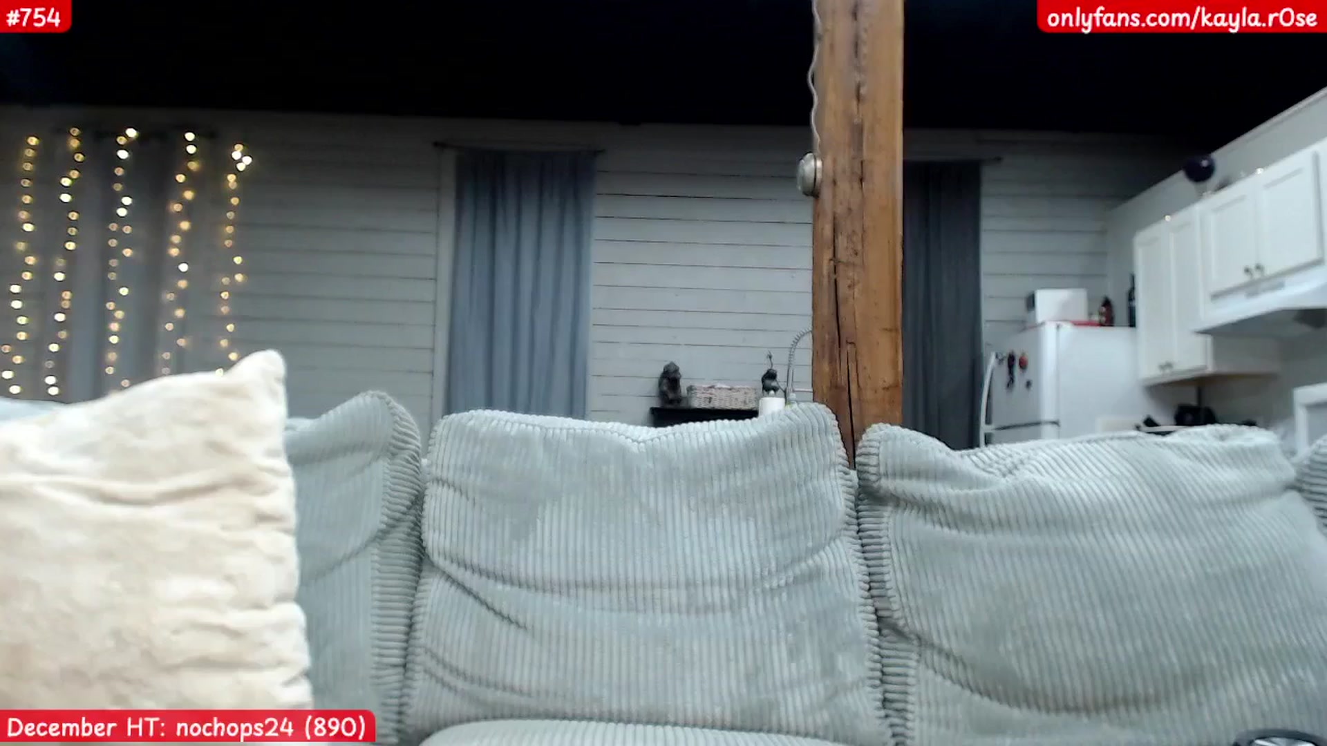 Gallery image thumbnail from KaylaBanana's myfreecams stream on, 12/13/2024, 07:00 image 12 of 20