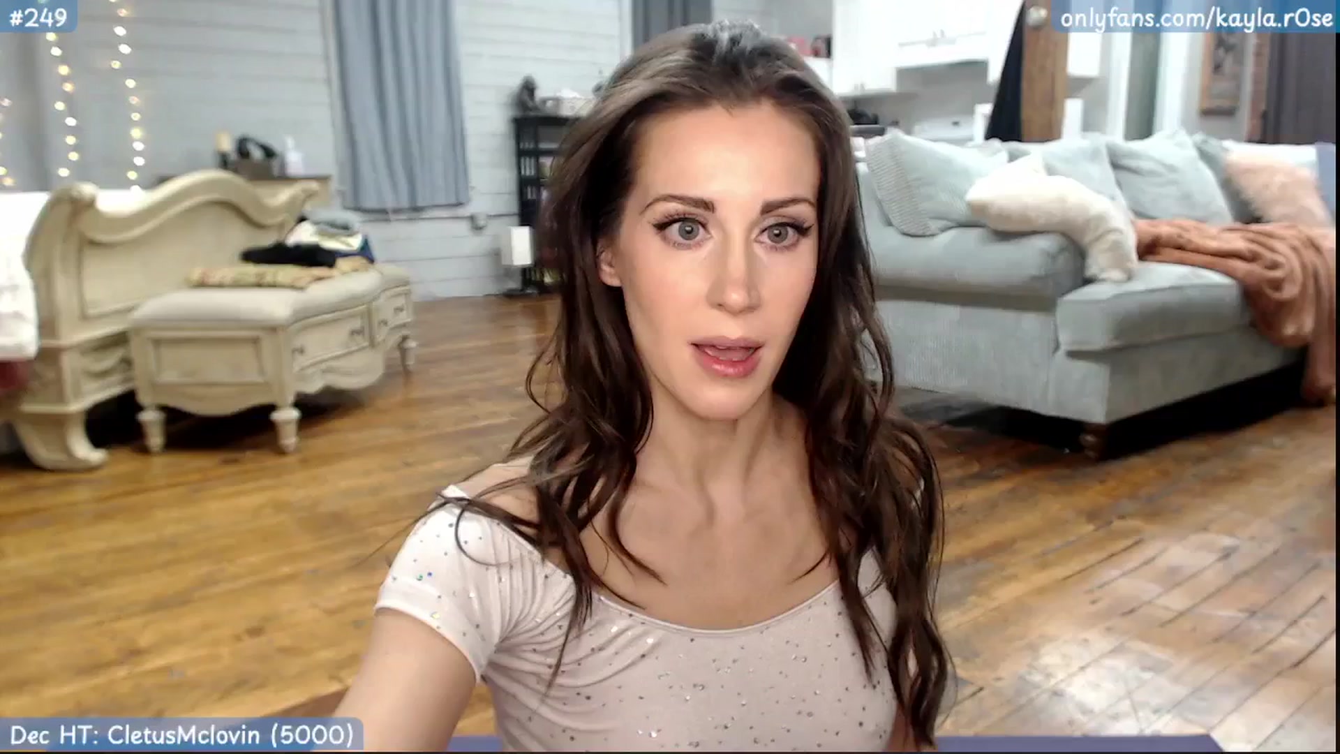 Gallery image thumbnail from KaylaBanana's myfreecams stream on, 01/01/2025, 06:21 image 14 of 20