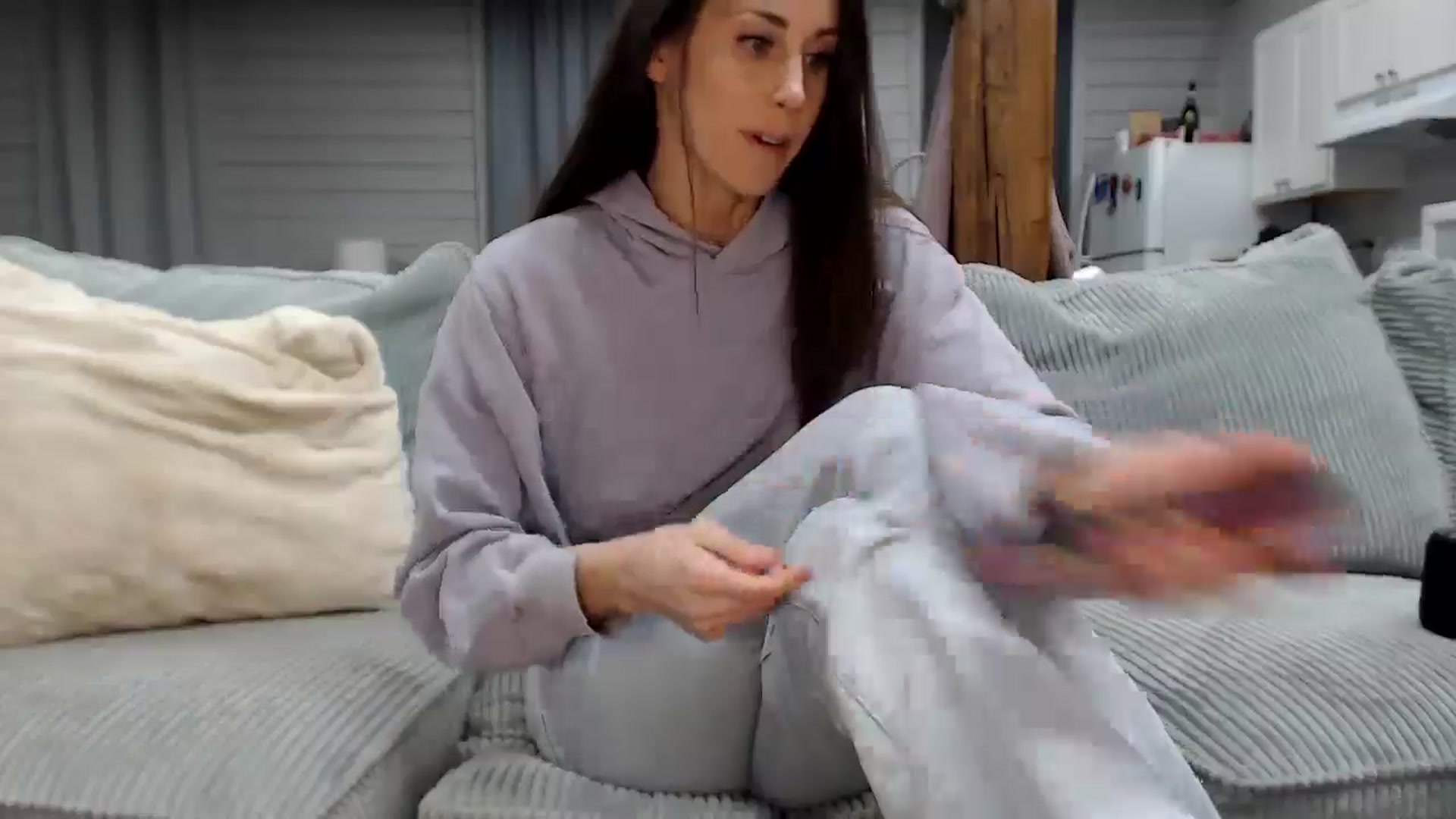 Gallery image thumbnail from KaylaBanana's myfreecams stream on, 02/02/2025, 07:03 image 15 of 20