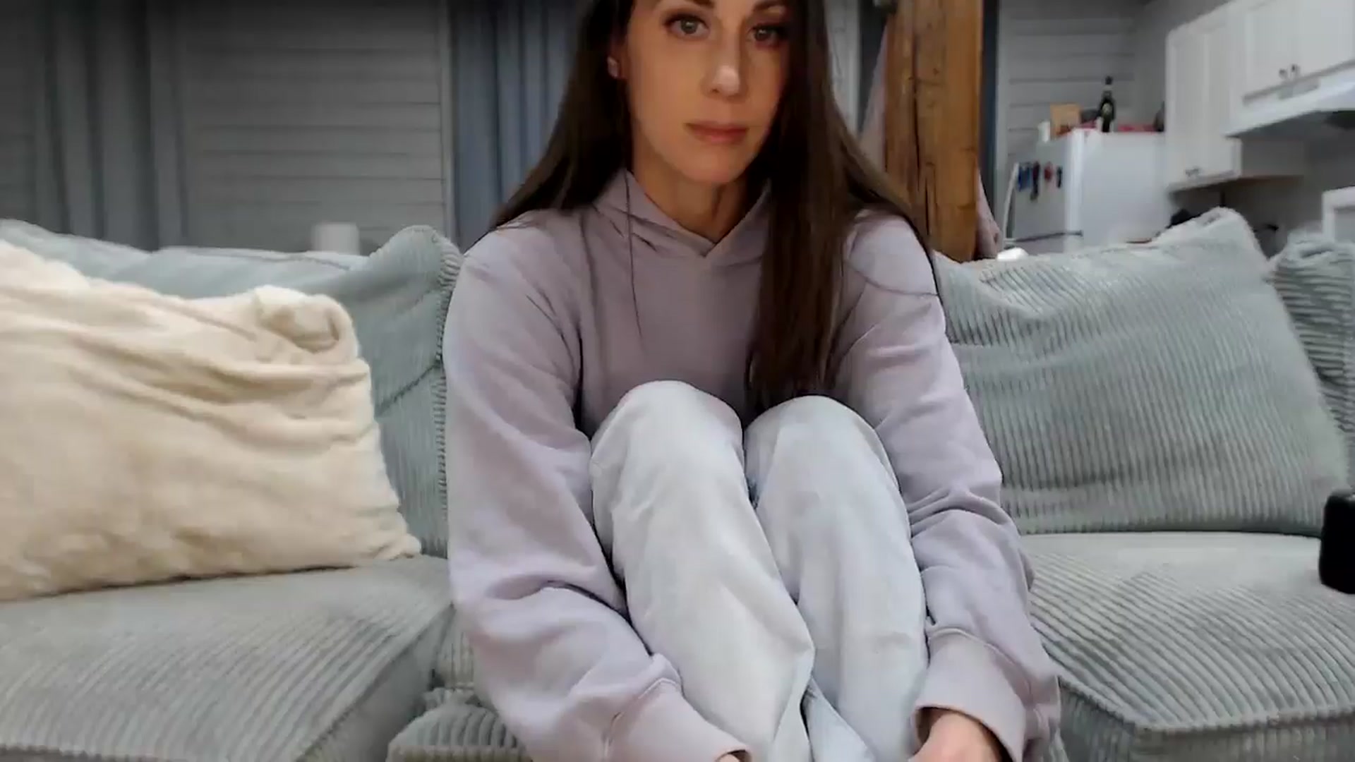 Gallery image thumbnail from KaylaBanana's myfreecams stream on, 02/02/2025, 07:03 image 16 of 20