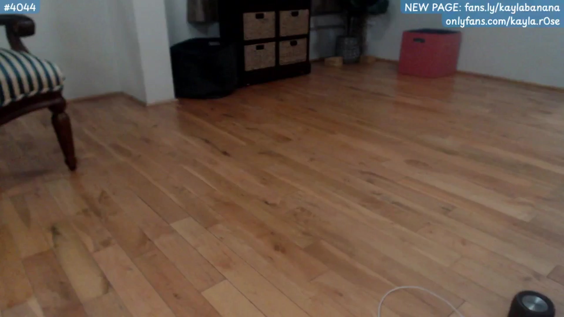 Gallery image thumbnail from KaylaBanana's myfreecams stream on, 07/20/2025, 06:41 image 15 of 20