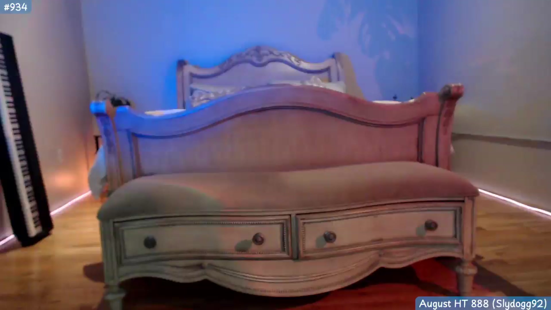 Gallery image thumbnail from KaylaBanana's myfreecams stream on, 09/01/2026, 03:59 image 2 of 20