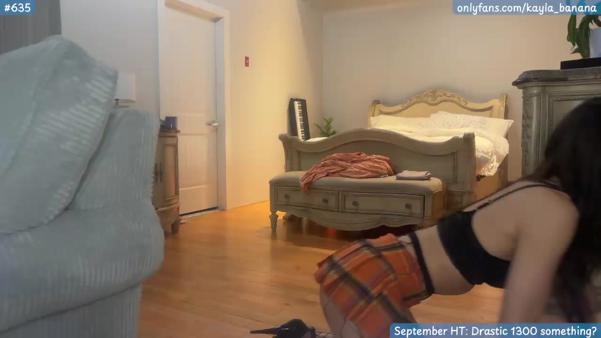 Gallery image thumbnail from KaylaBanana's myfreecams stream on, 09/13/2026, 06:41 image 1 of 20