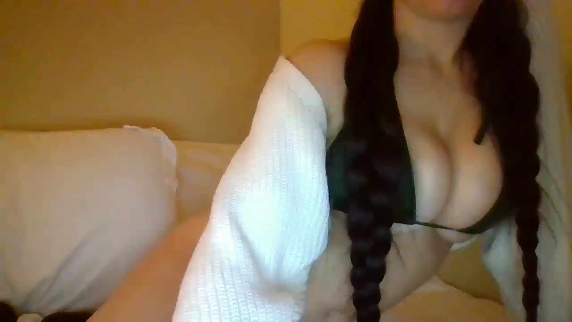 Gallery image thumbnail from KaylaKisses's myfreecams stream on, 01/24/2025, 09:02 image 8 of 20