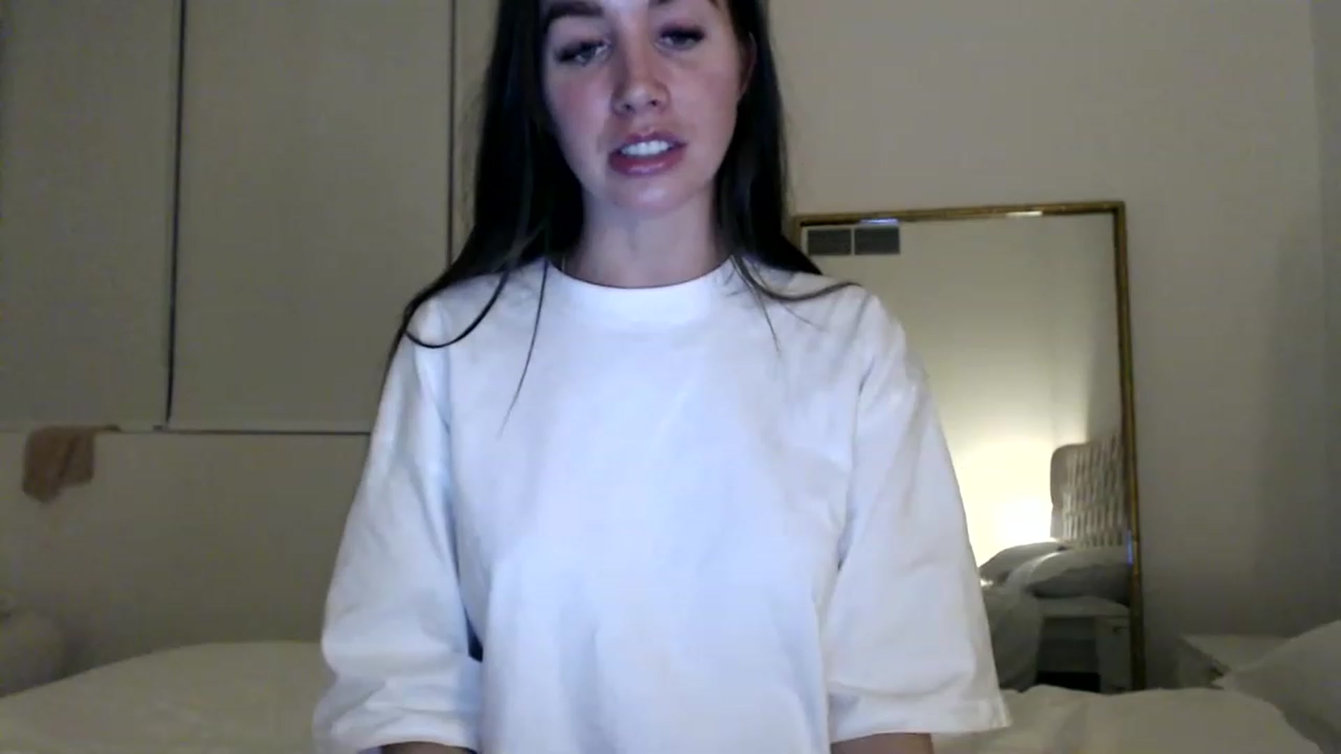 Gallery image thumbnail from Kayla_x's myfreecams stream on, 04/24/2023, 19:39 image 9 of 20