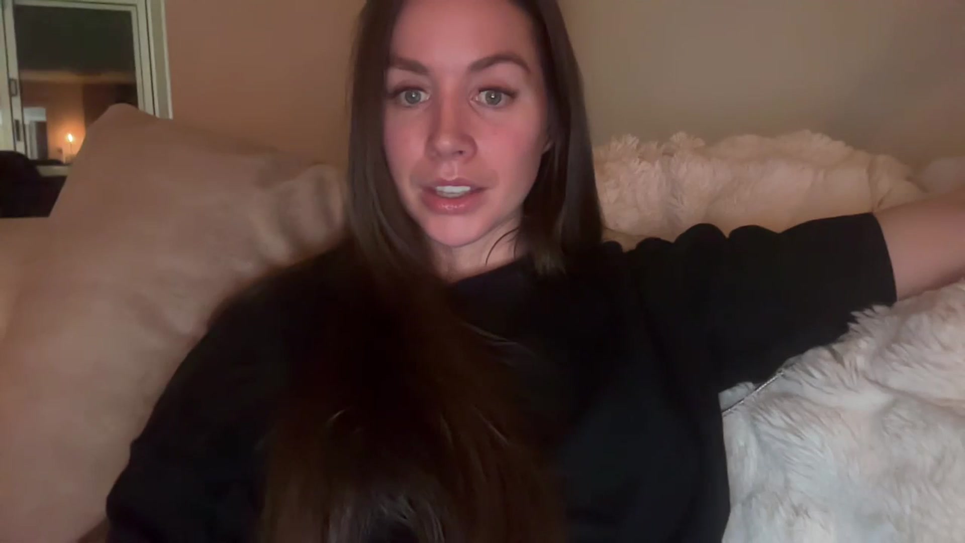 Gallery image thumbnail from Kayla_x's myfreecams stream on, 12/18/2024, 23:03 image 12 of 20