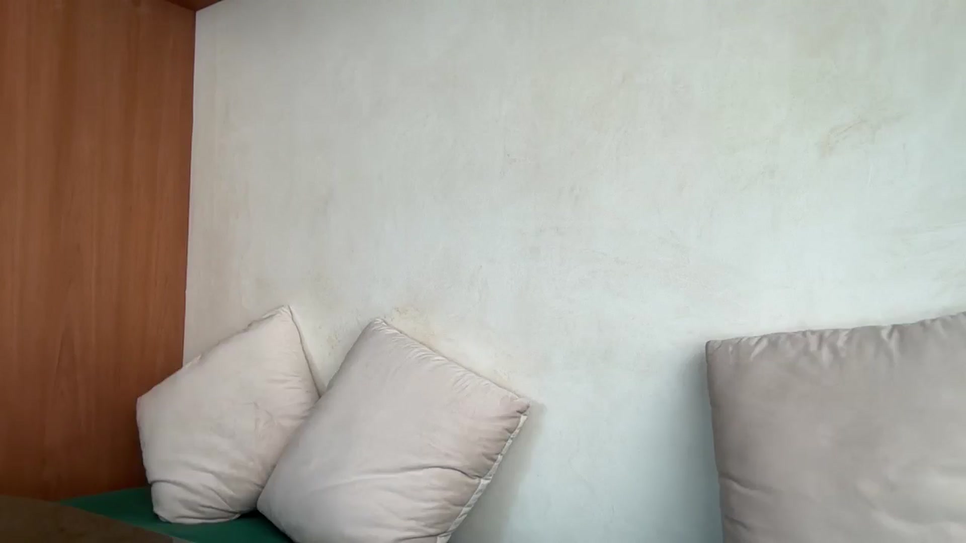 Gallery image thumbnail from Kayla_x's myfreecams stream on, 02/18/2026, 09:05 image 11 of 20