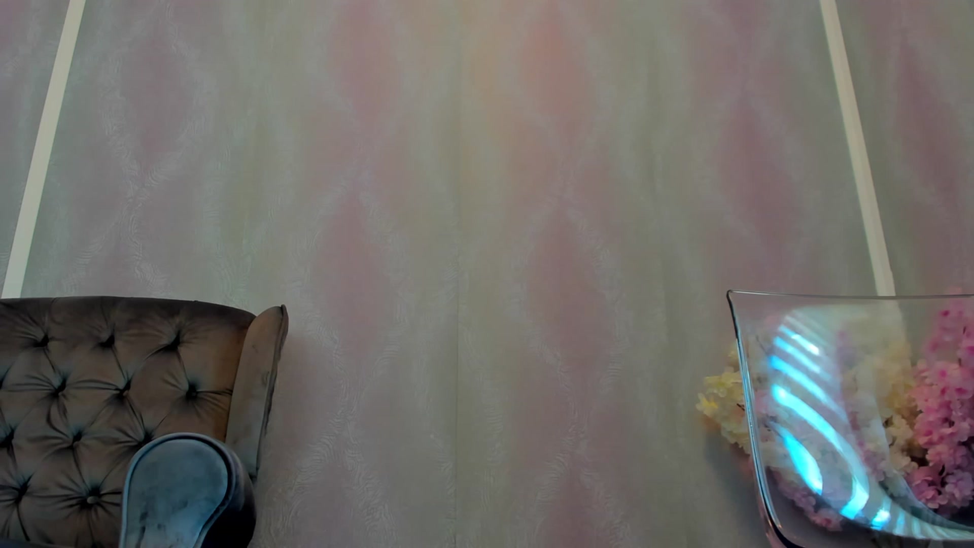 Gallery image thumbnail from Kaylalaine's myfreecams stream on, 03/26/2023, 11:40 image 15 of 20