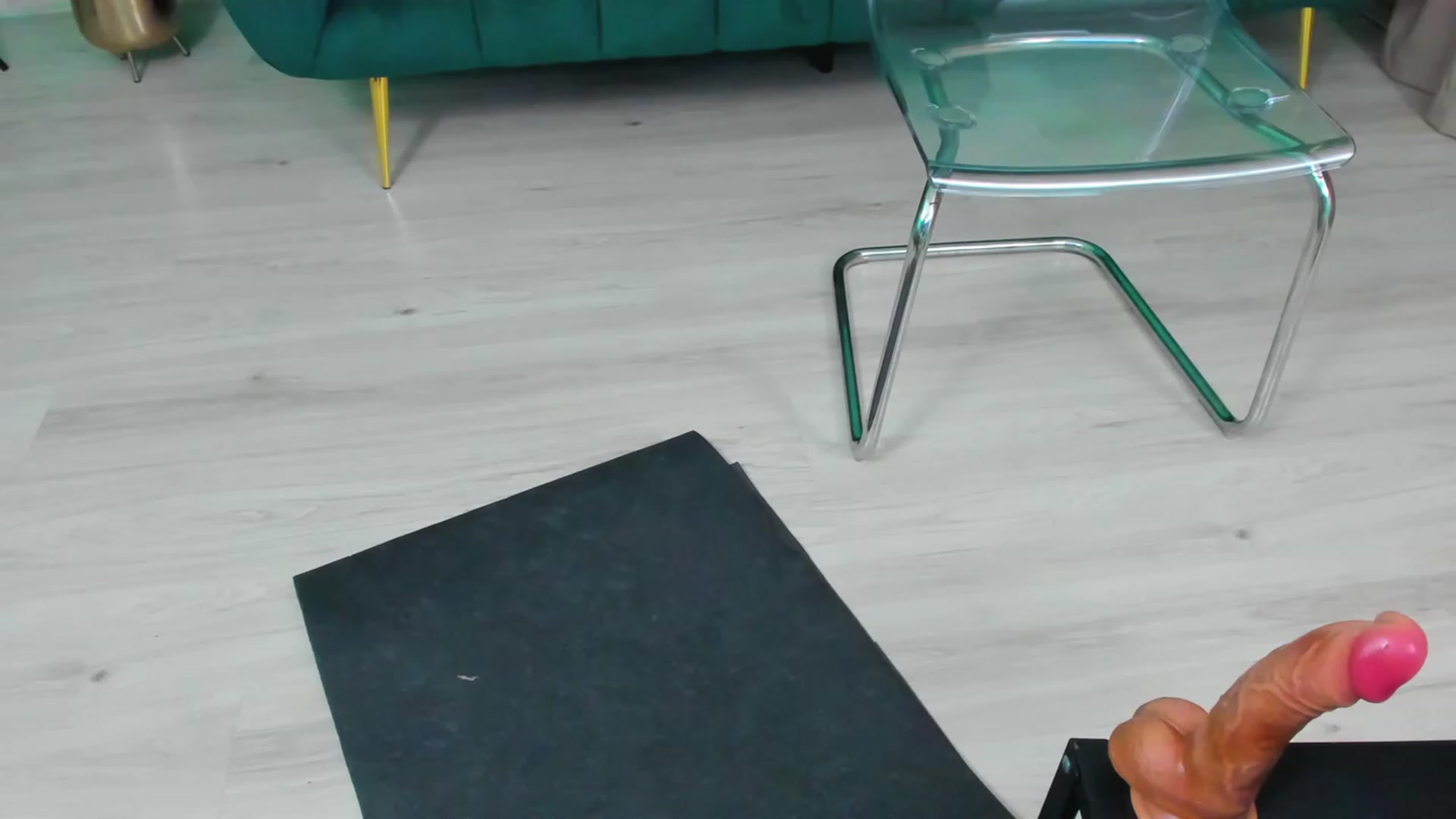 Gallery image thumbnail from Kaylalaine's myfreecams stream on, 02/04/2024, 07:40 image 5 of 20