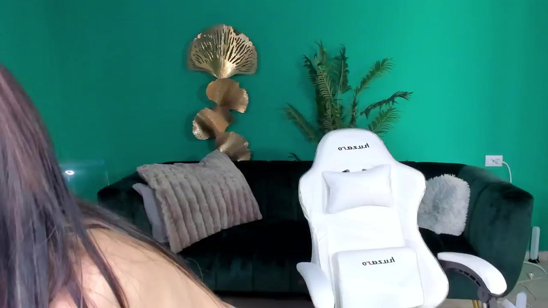 Gallery image thumbnail from Kaylalaine's myfreecams stream on, 04/29/2024, 11:45 image 19 of 20