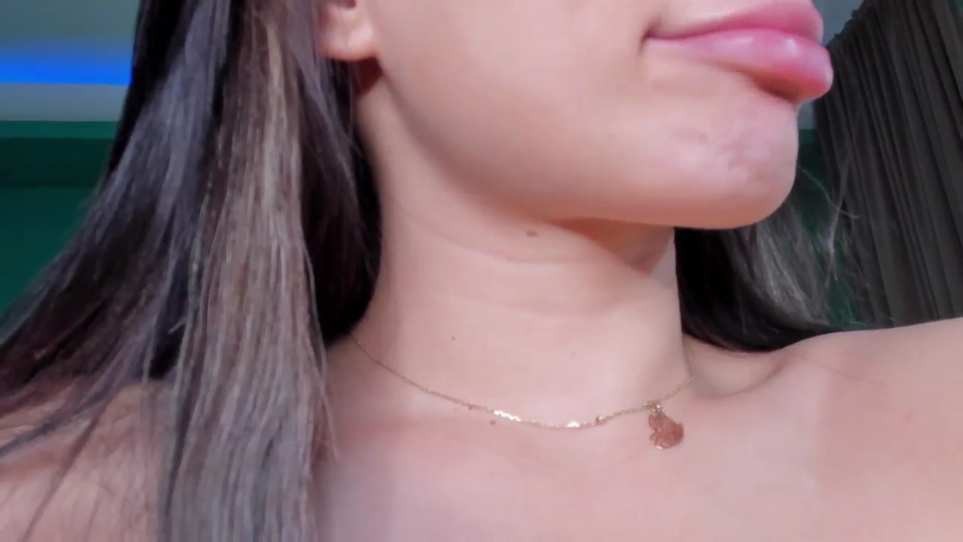 Gallery image thumbnail from Kaylalaine's myfreecams stream on, 05/03/2024, 11:37 image 9 of 20