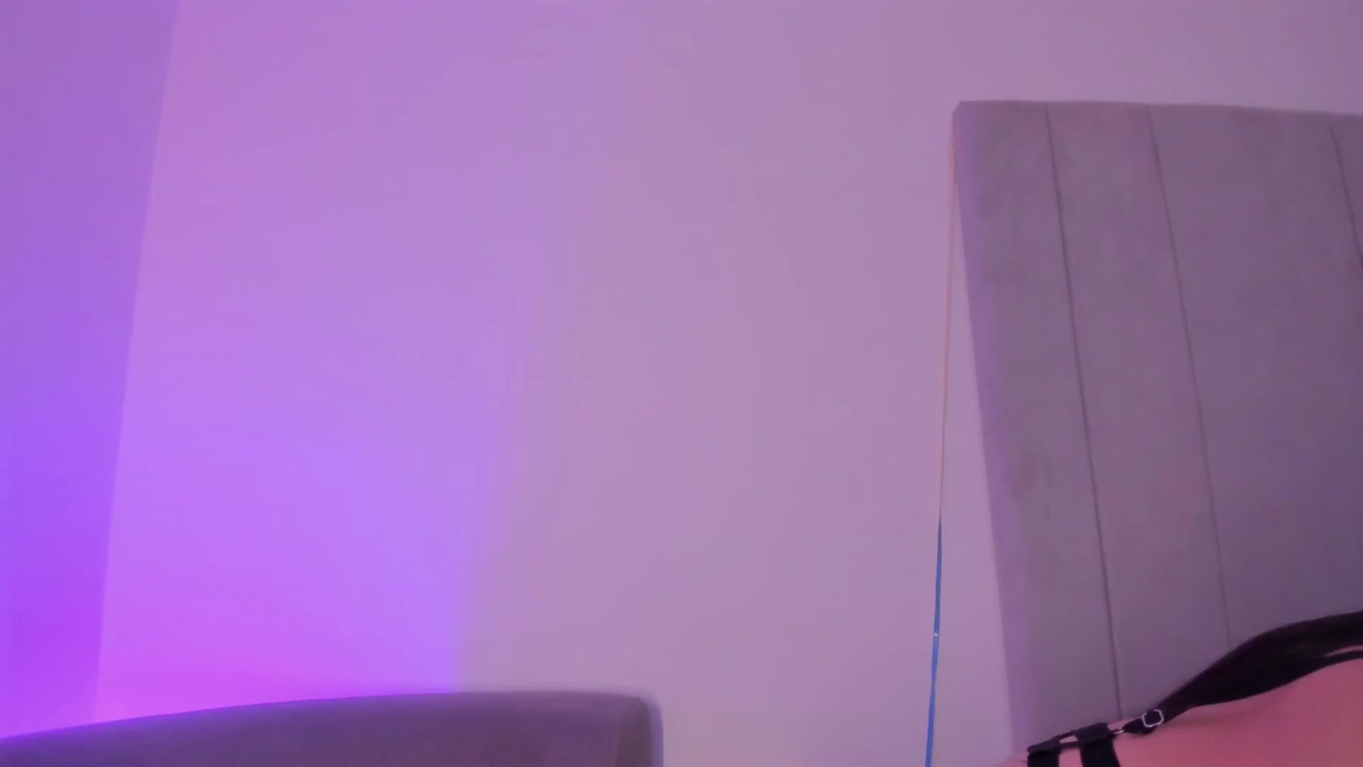 Gallery image thumbnail from Kaylarossi_'s myfreecams stream on, 07/05/2025, 21:07 image 2 of 20