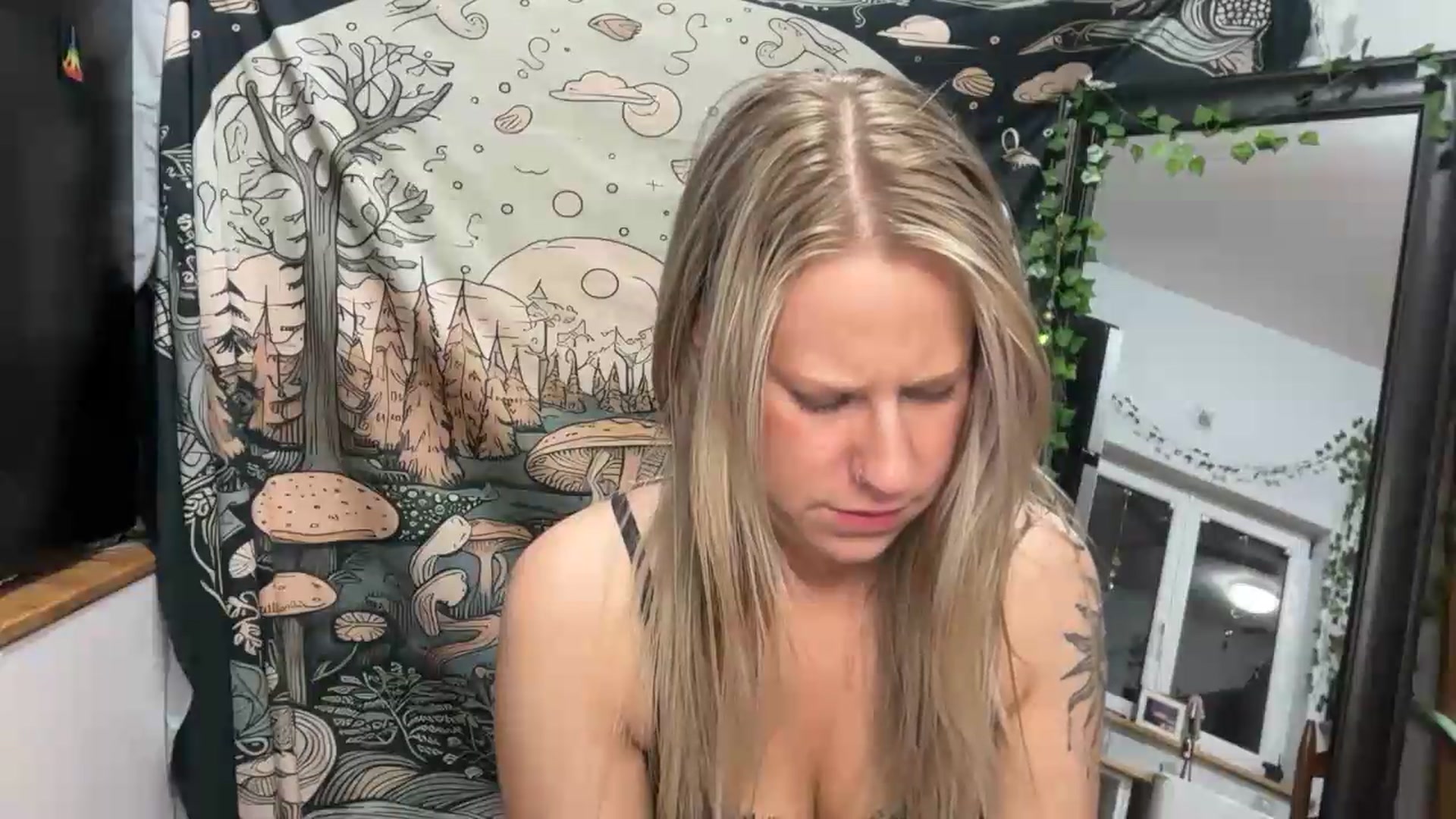 Gallery image thumbnail from KayleighSky's myfreecams stream on, 06/03/2026, 03:40 image 19 of 20
