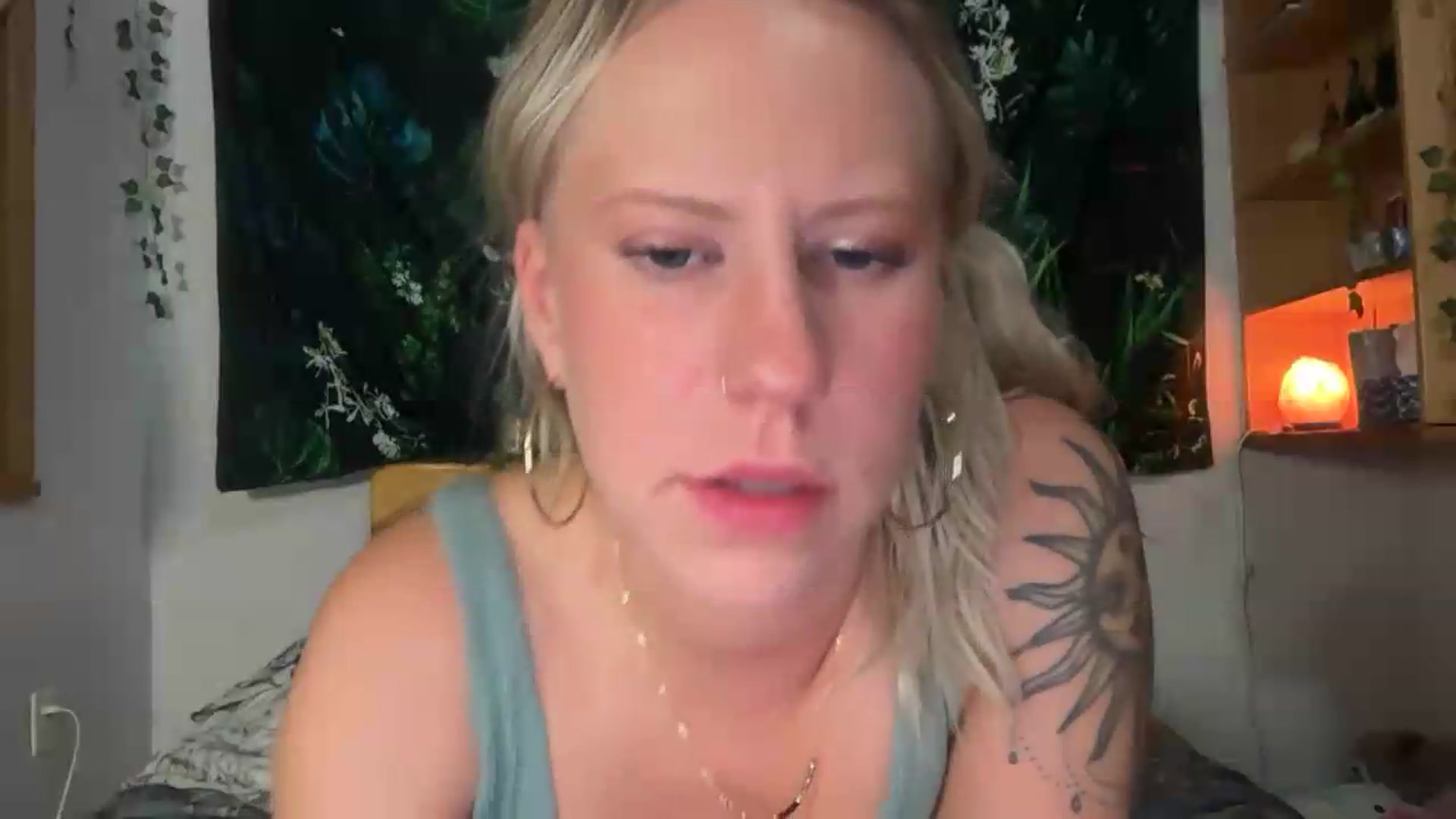Gallery image thumbnail from KayleighSky's myfreecams stream on, 06/26/2026, 03:20 image 2 of 20