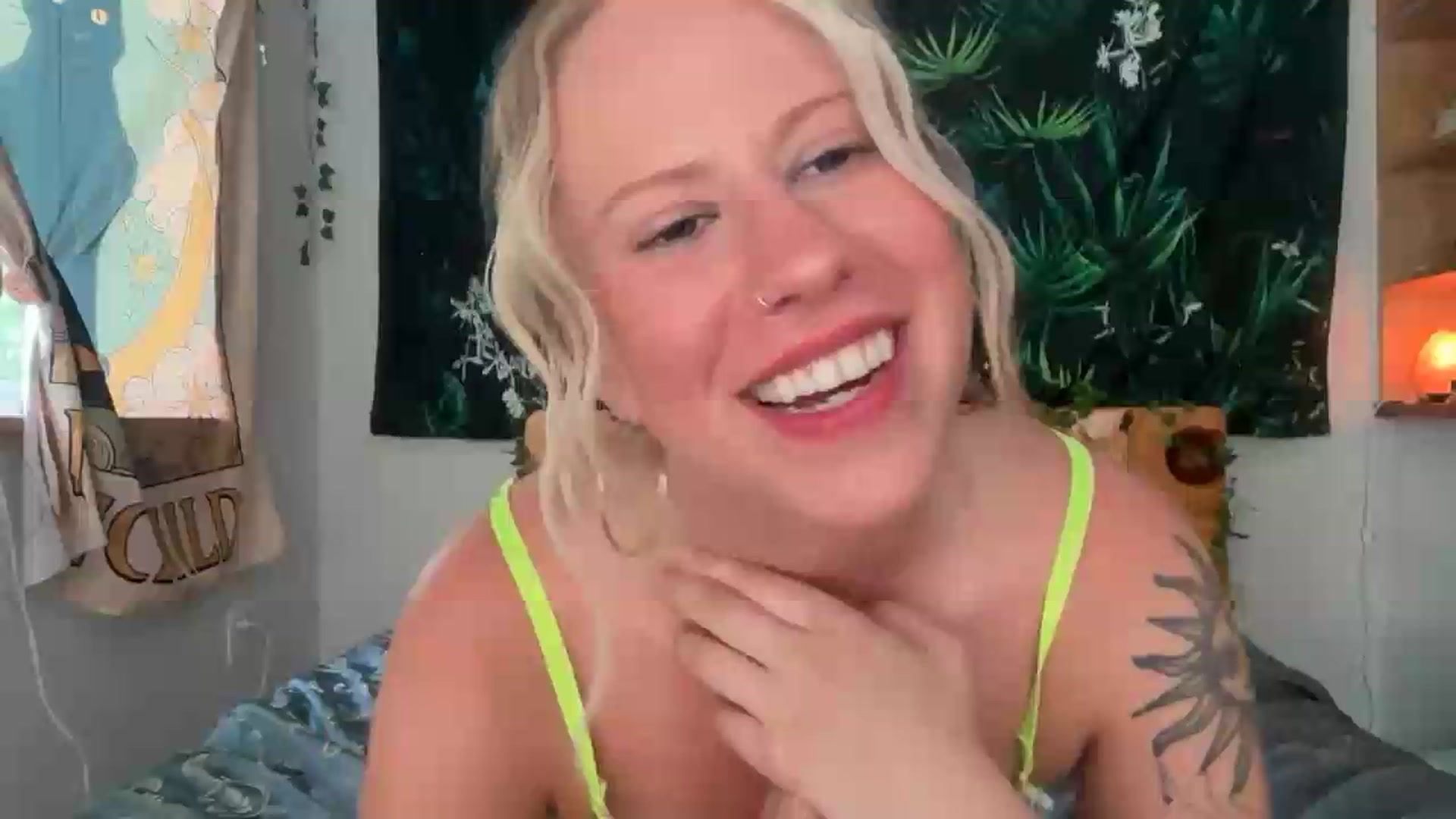 Gallery image thumbnail from KayleighSky's myfreecams stream on, 06/29/2026, 22:46 image 11 of 20