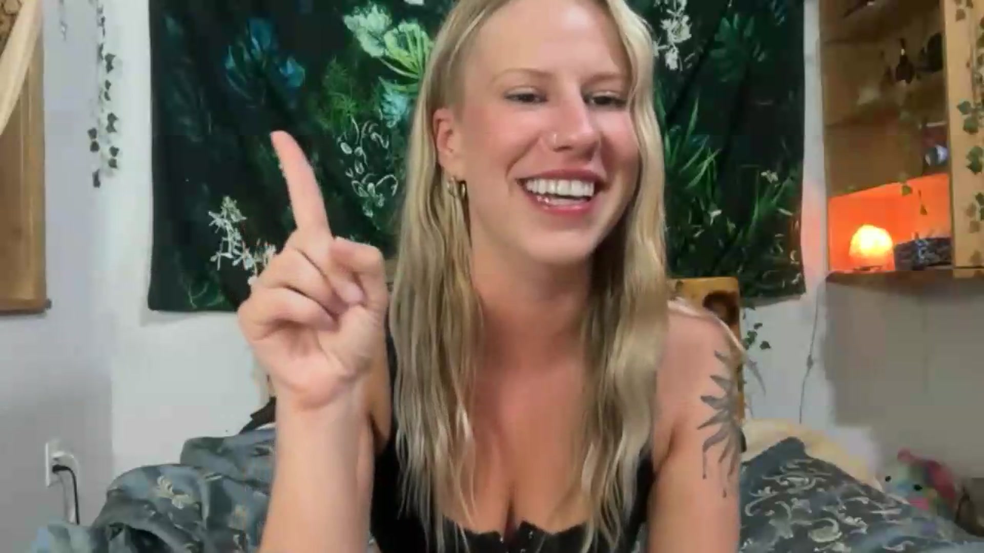 Gallery image thumbnail from KayleighSky's myfreecams stream on, 07/03/2026, 06:18 image 5 of 20