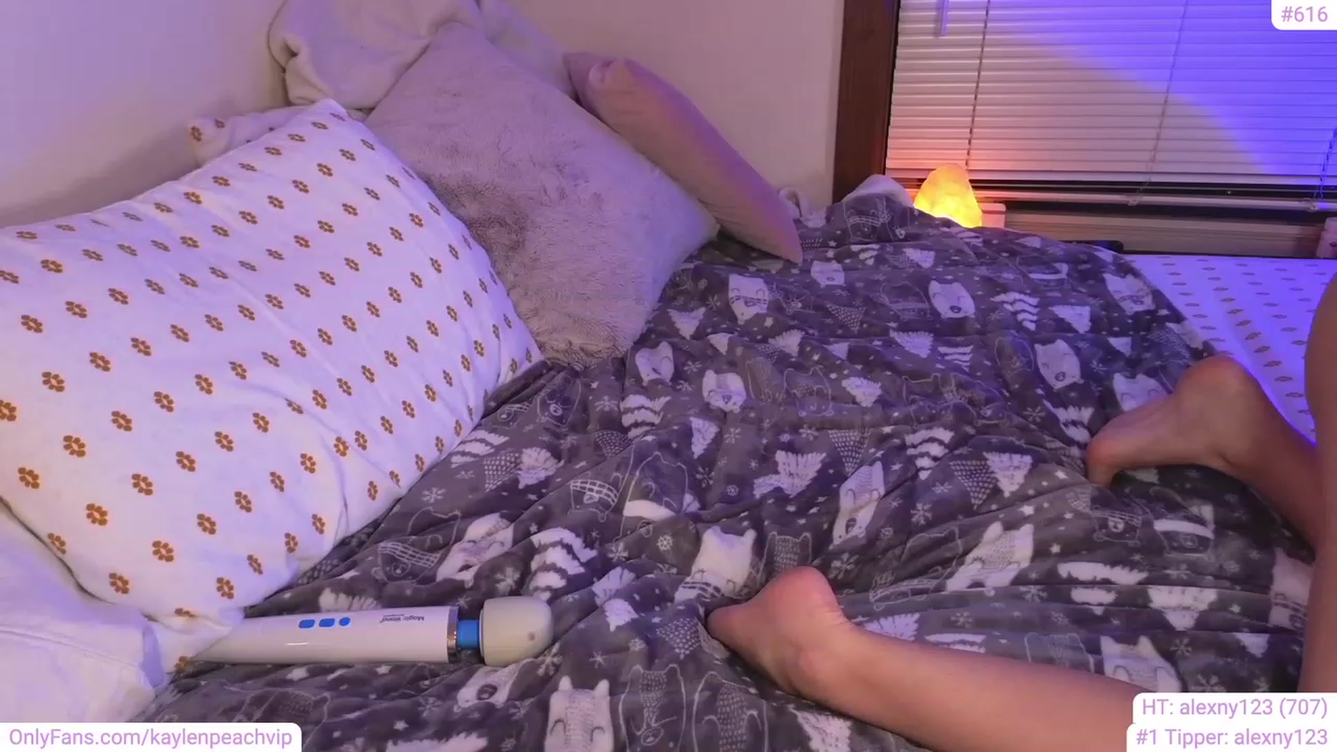 Gallery image thumbnail from KaylenPeach's myfreecams stream on, 01/13/2023, 04:20 image 5 of 20