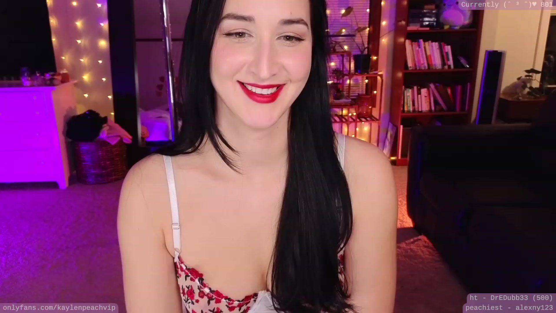 Gallery image thumbnail from KaylenPeach's myfreecams stream on, 02/09/2023, 05:37 image 4 of 20