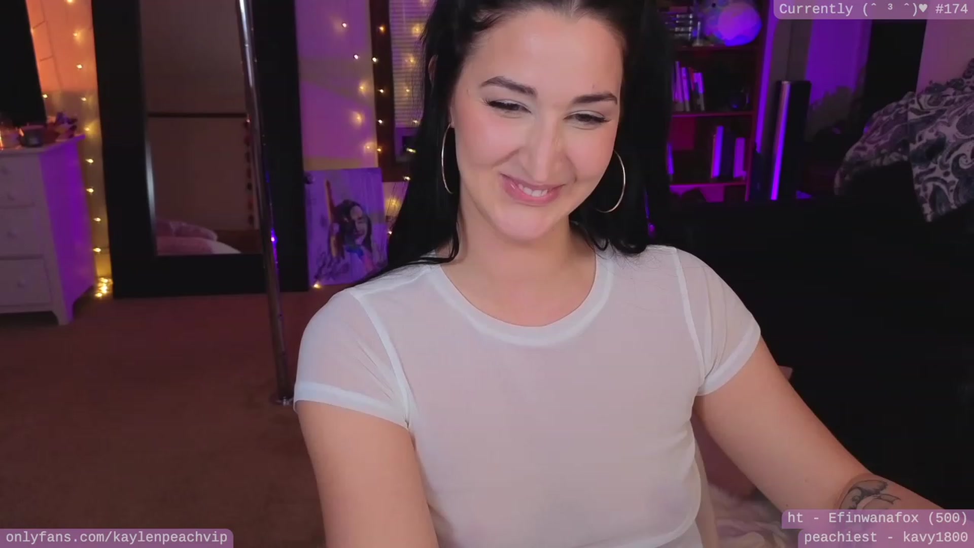 Gallery image thumbnail from KaylenPeach's myfreecams stream on, 05/05/2023, 04:33 image 8 of 20