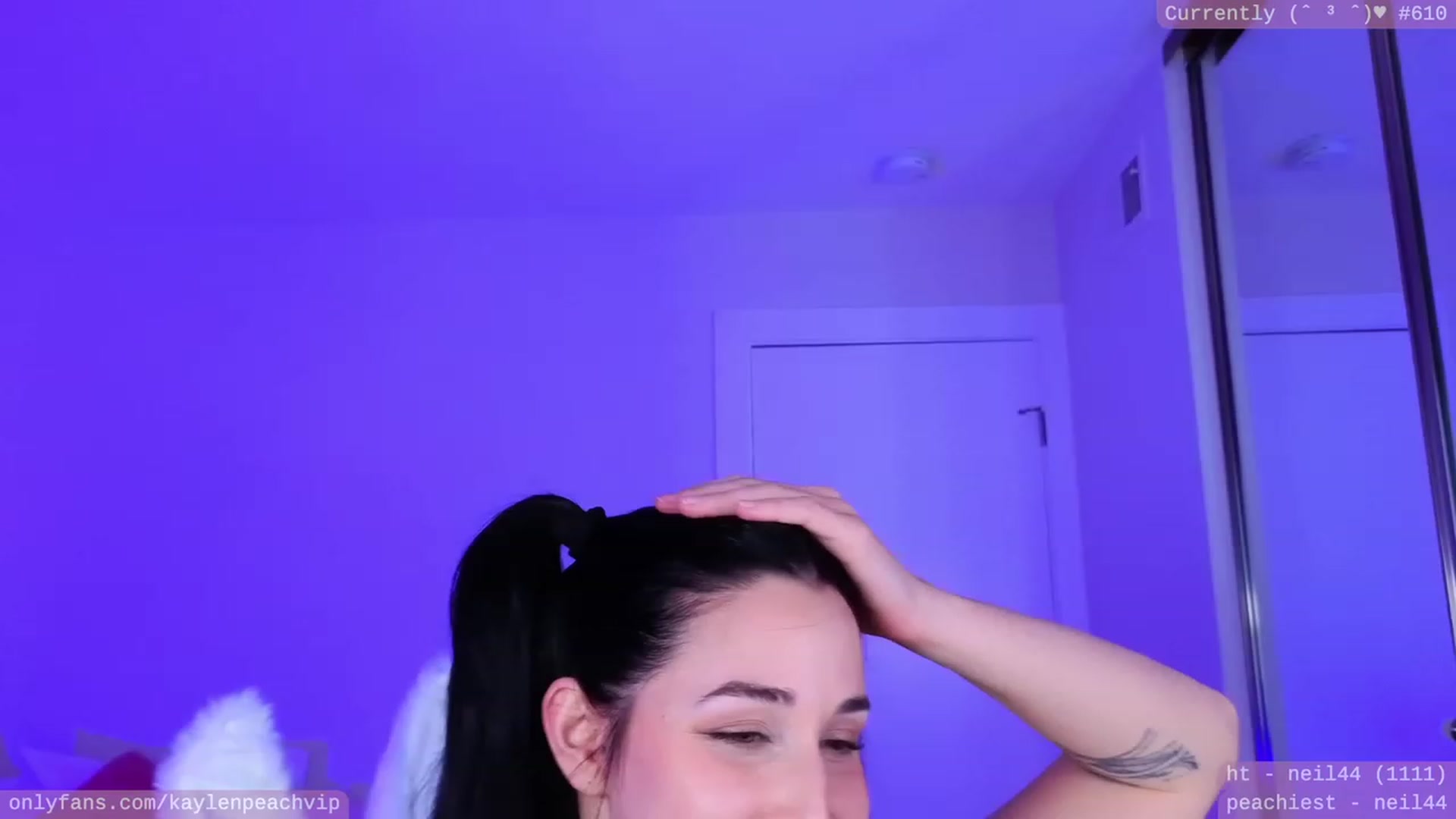 Gallery image thumbnail from KaylenPeach's myfreecams stream on, 07/21/2023, 03:51 image 3 of 20