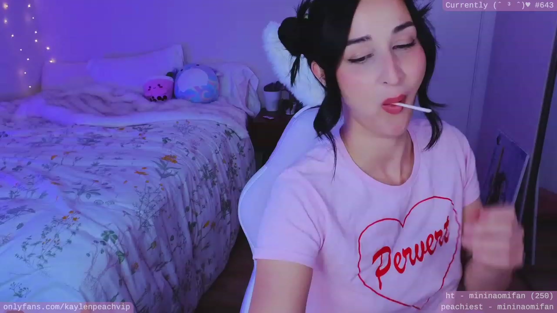 Gallery image thumbnail from KaylenPeach's myfreecams stream on, 08/08/2023, 02:29 image 18 of 20