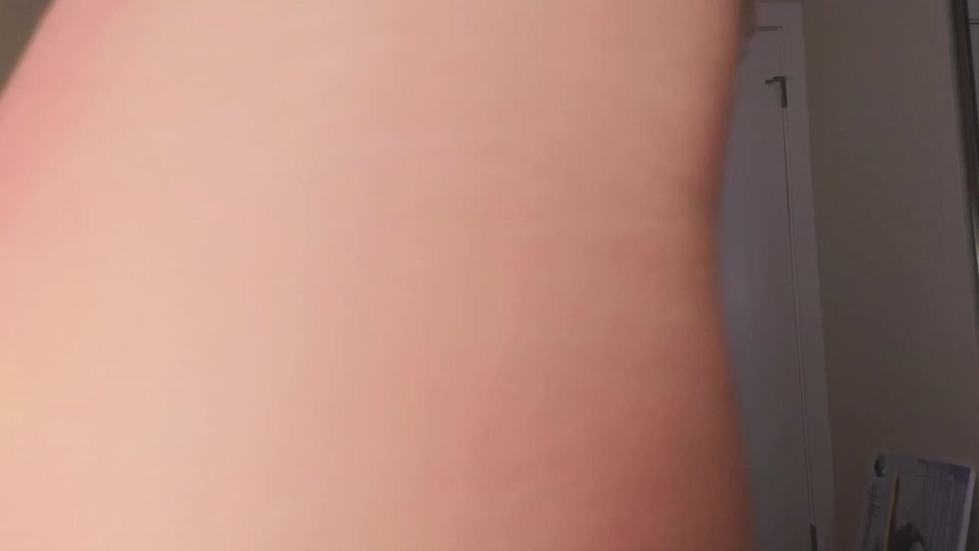 Gallery image thumbnail from KaylenPeach's myfreecams stream on, 08/25/2023, 05:17 image 5 of 20