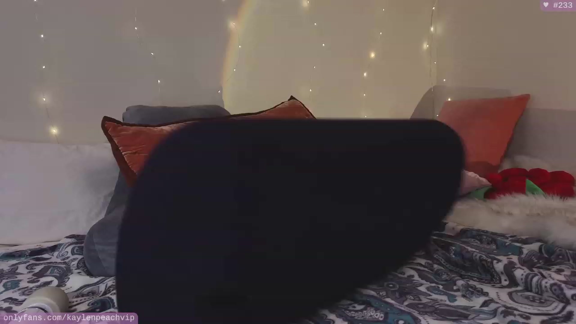 Gallery image thumbnail from KaylenPeach's myfreecams stream on, 09/15/2023, 05:18 image 1 of 20