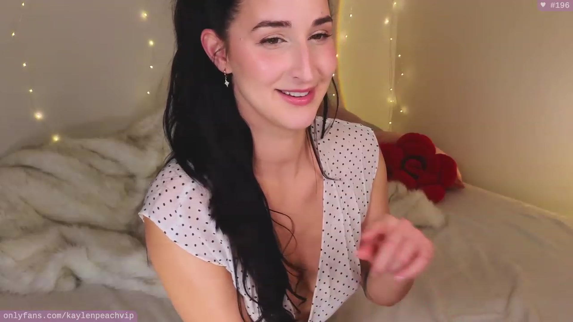 Gallery image thumbnail from KaylenPeach's myfreecams stream on, 09/20/2023, 03:35 image 13 of 20