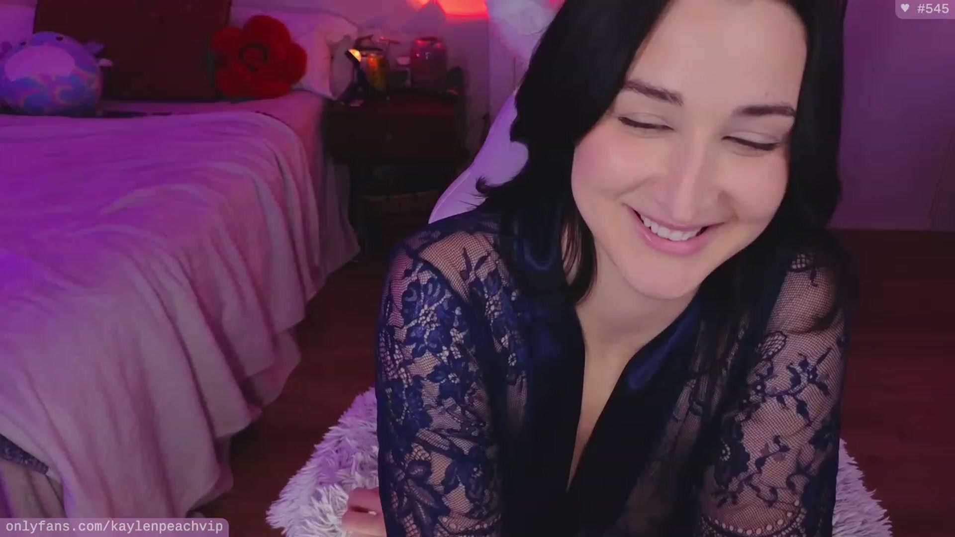 Gallery image thumbnail from KaylenPeach's myfreecams stream on, 12/05/2023, 04:46 image 14 of 20