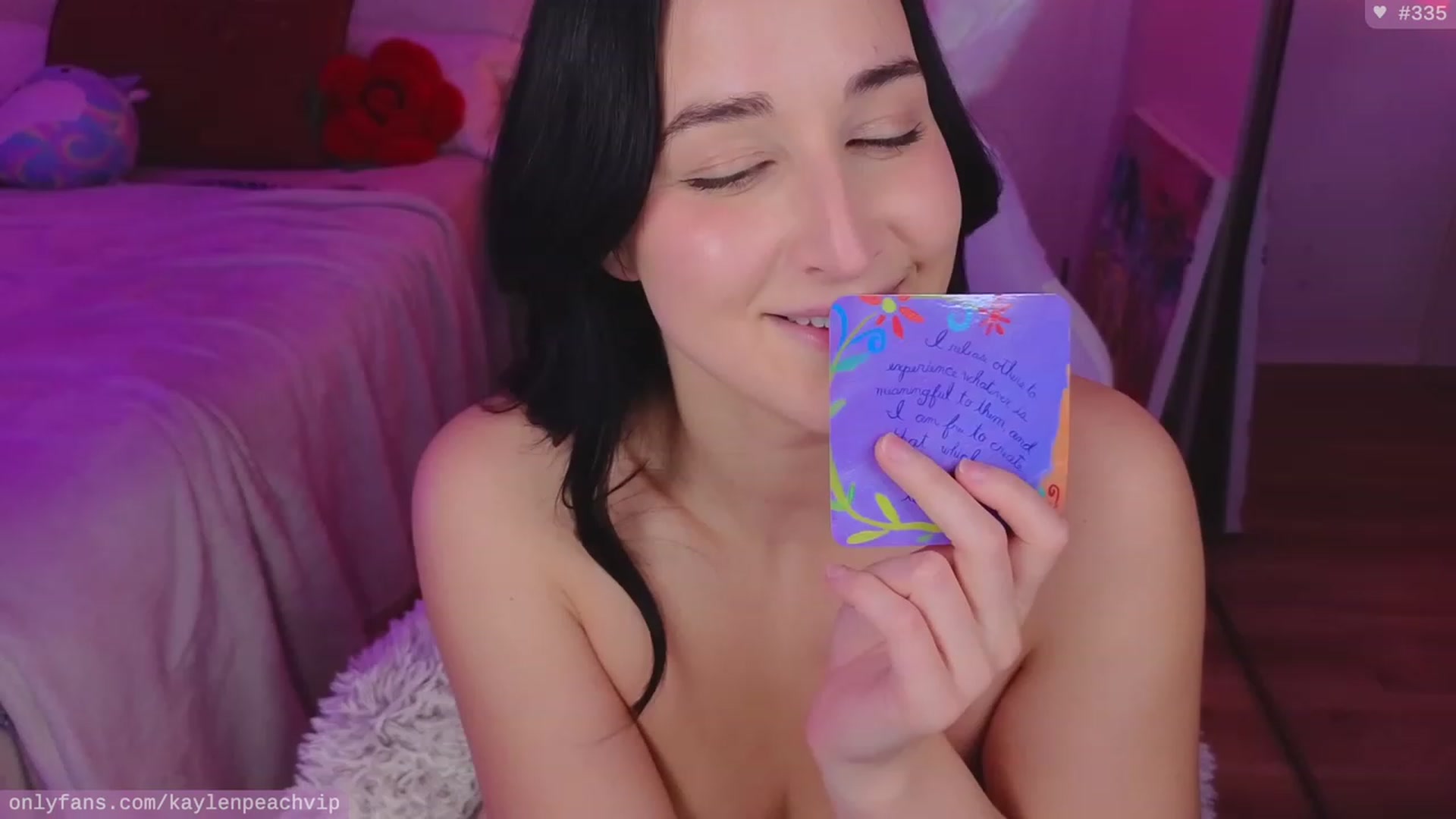 Gallery image thumbnail from KaylenPeach's myfreecams stream on, 12/05/2023, 06:08 image 20 of 20