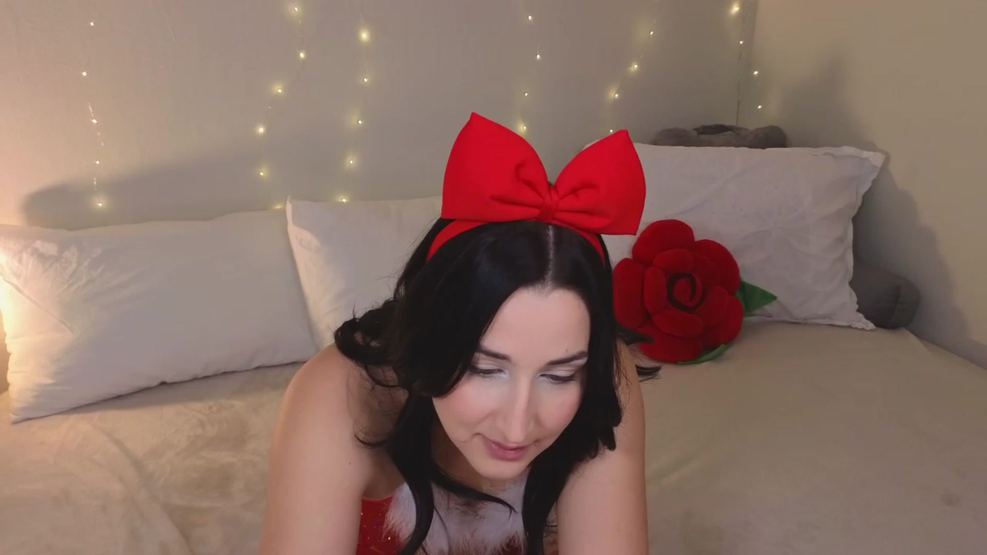 Gallery image thumbnail from KaylenPeach's myfreecams stream on, 12/22/2023, 04:07 image 2 of 20
