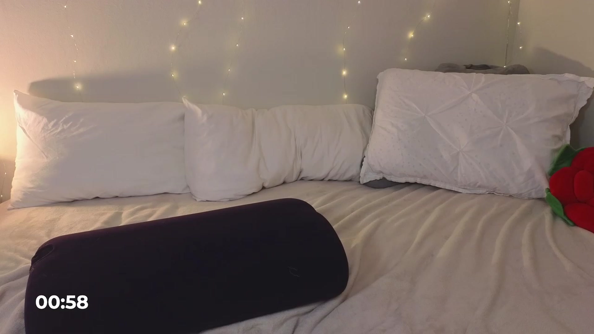 Gallery image thumbnail from KaylenPeach's myfreecams stream on, 12/22/2023, 05:56 image 3 of 20