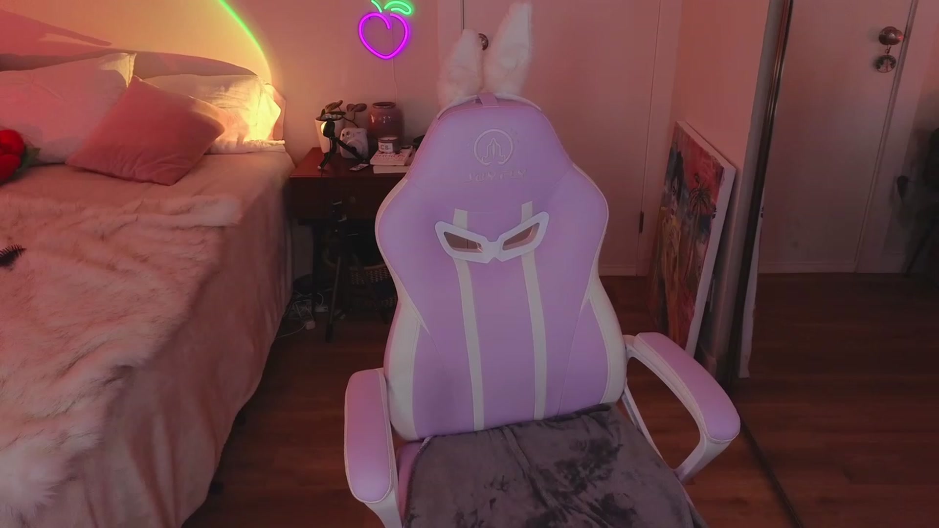 Gallery image thumbnail from KaylenPeach's myfreecams stream on, 01/02/2024, 04:51 image 5 of 20