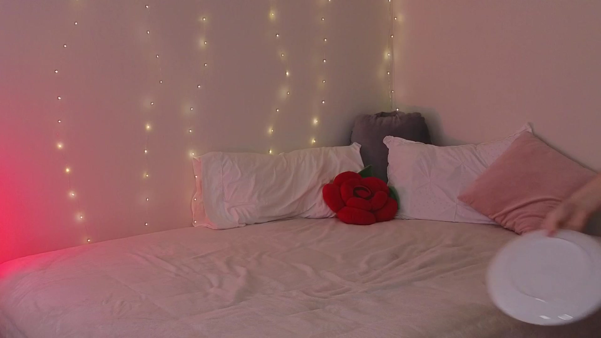 Gallery image thumbnail from KaylenPeach's myfreecams stream on, 01/17/2024, 06:02 image 1 of 20