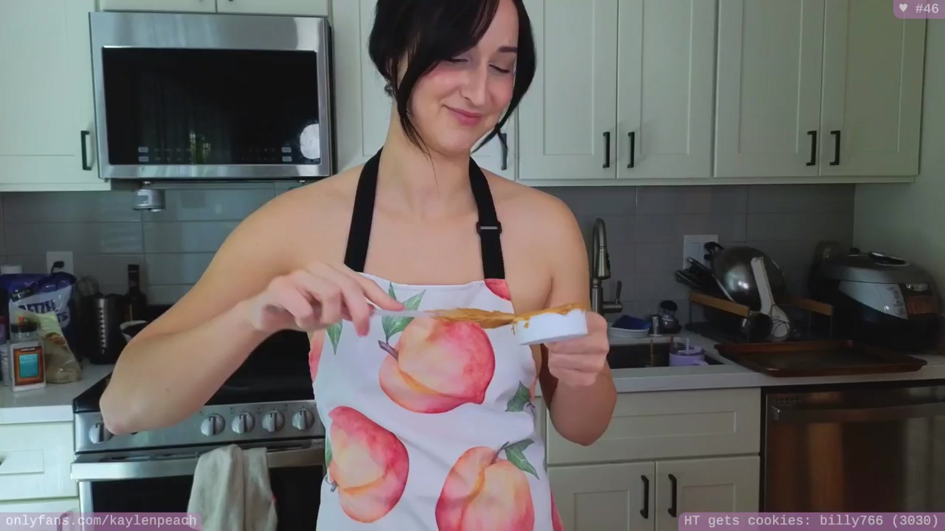 Gallery image thumbnail from KaylenPeach's myfreecams stream on, 05/02/2024, 22:19 image 5 of 20