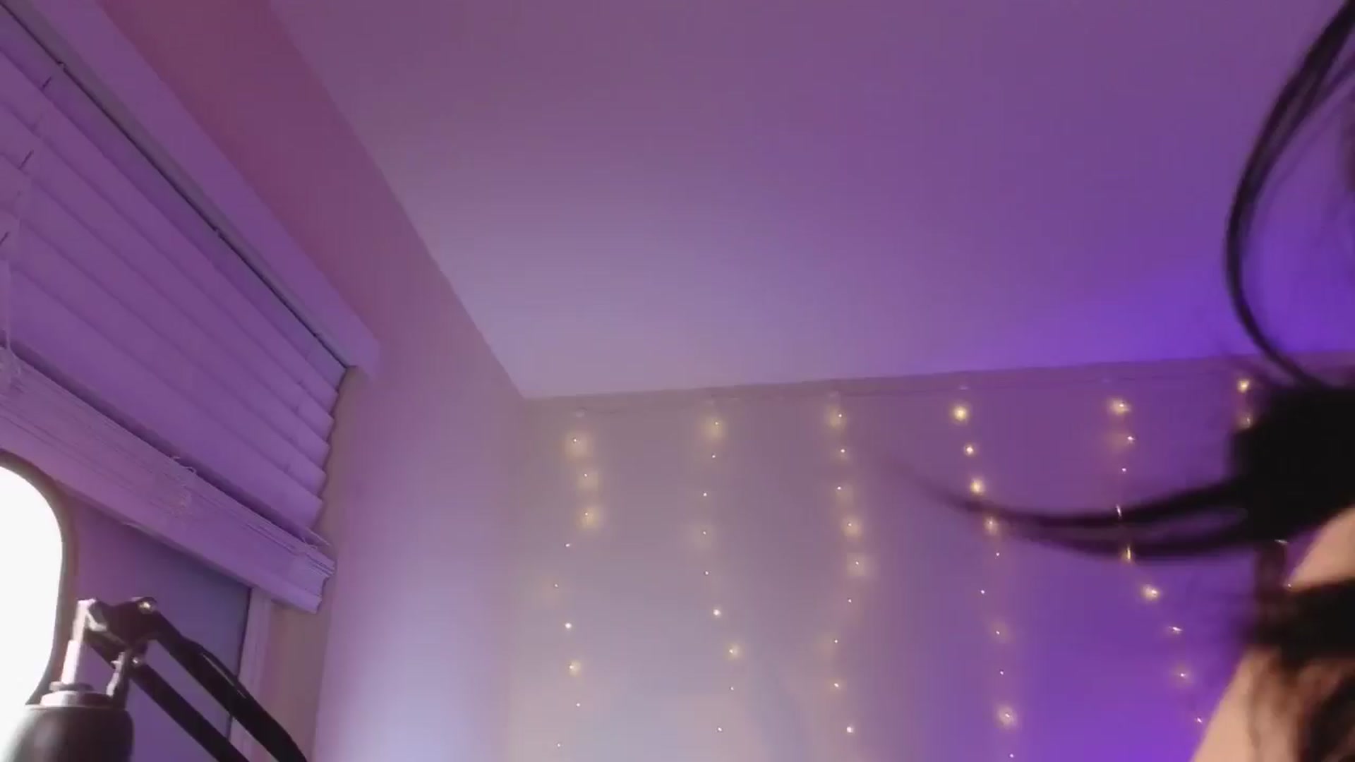 Gallery image thumbnail from KaylenPeach's myfreecams stream on, 05/07/2024, 04:37 image 14 of 20