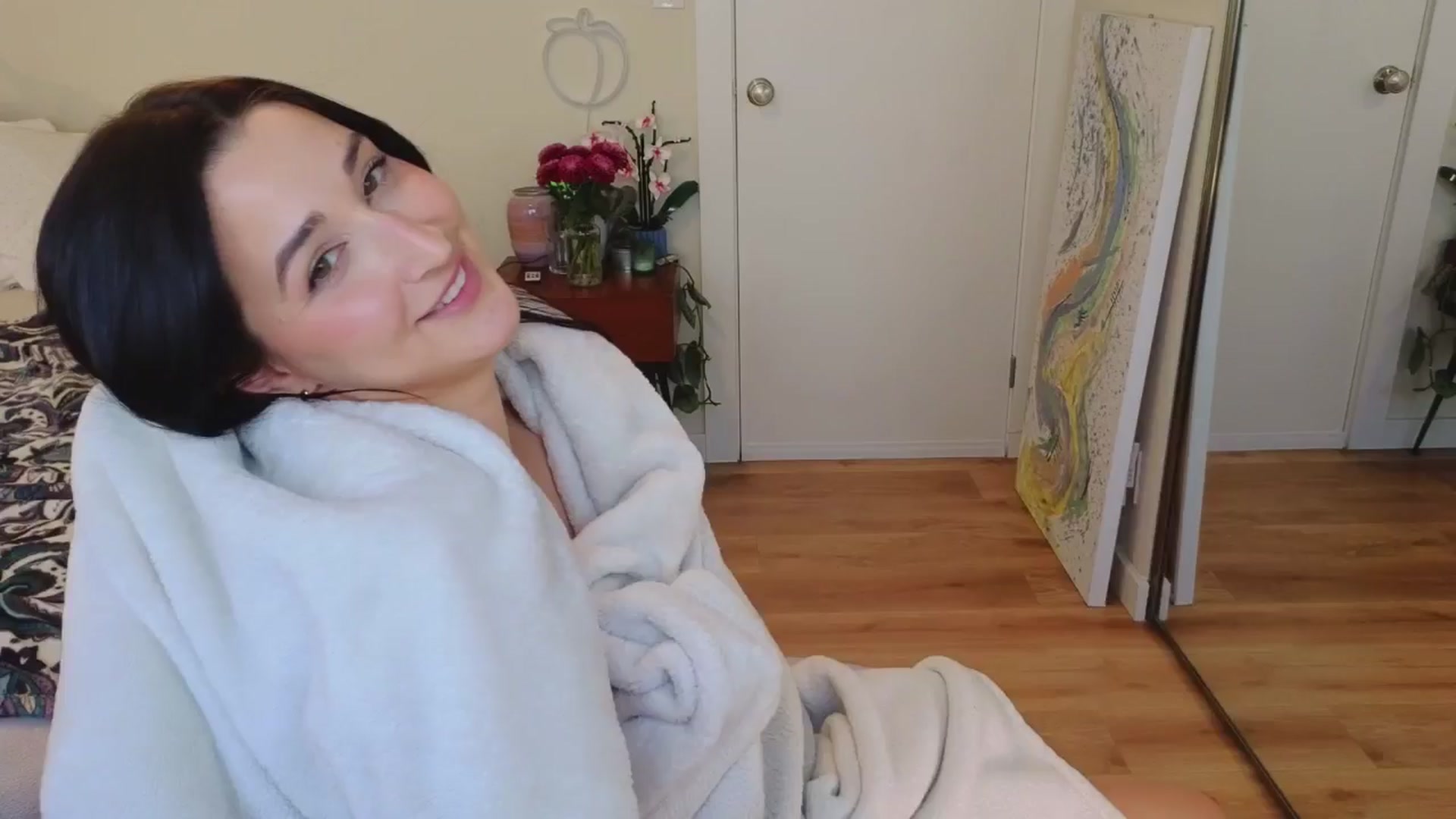 Gallery image thumbnail from KaylenPeach's myfreecams stream on, 05/07/2024, 22:55 image 20 of 20