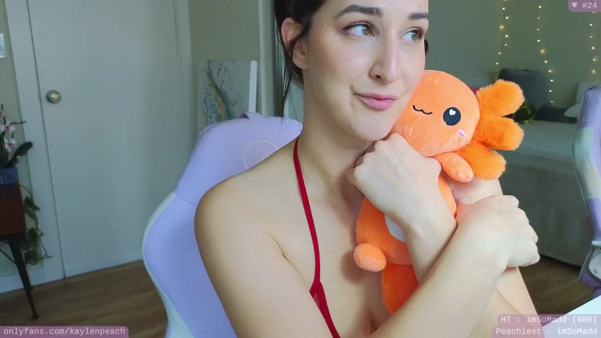 Gallery image thumbnail from KaylenPeach's myfreecams stream on, 05/09/2024, 20:48 image 8 of 20