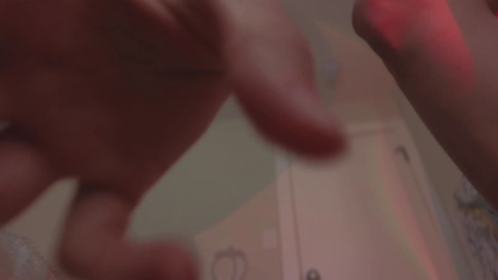 Gallery image thumbnail from KaylenPeach's myfreecams stream on, 08/07/2024, 23:01 image 15 of 20