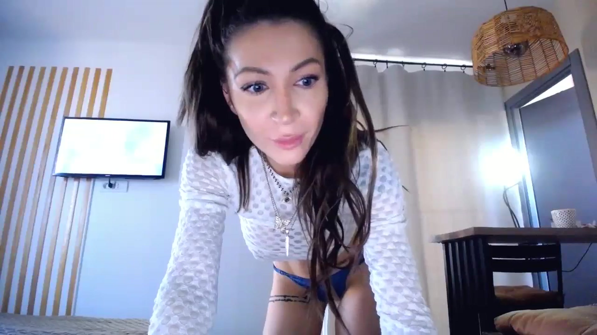 Gallery image thumbnail from Kaylicious's myfreecams stream on, 03/29/2024, 12:15 image 18 of 20