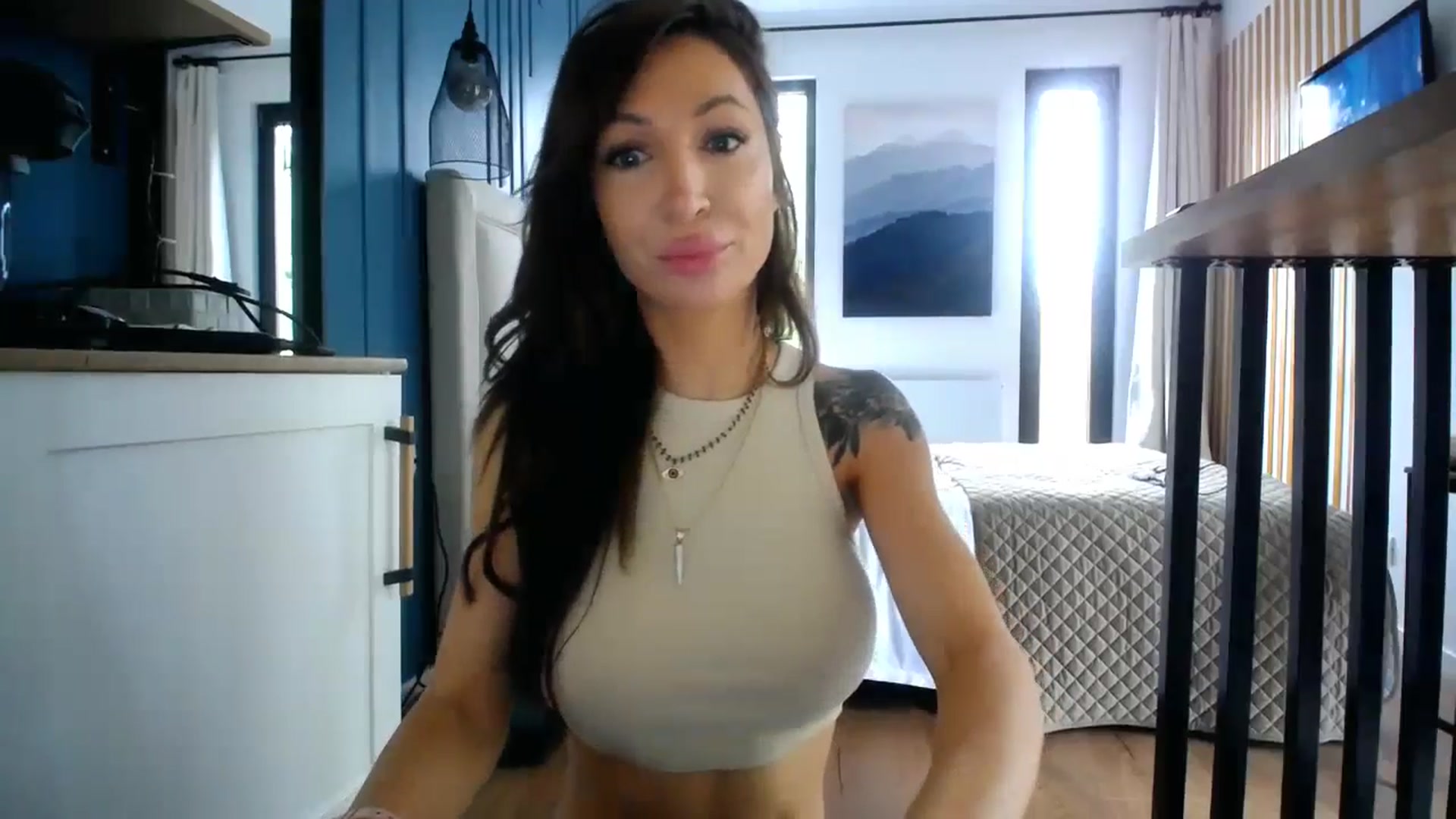 Gallery image thumbnail from Kaylicious's myfreecams stream on, 04/23/2024, 08:13 image 10 of 20