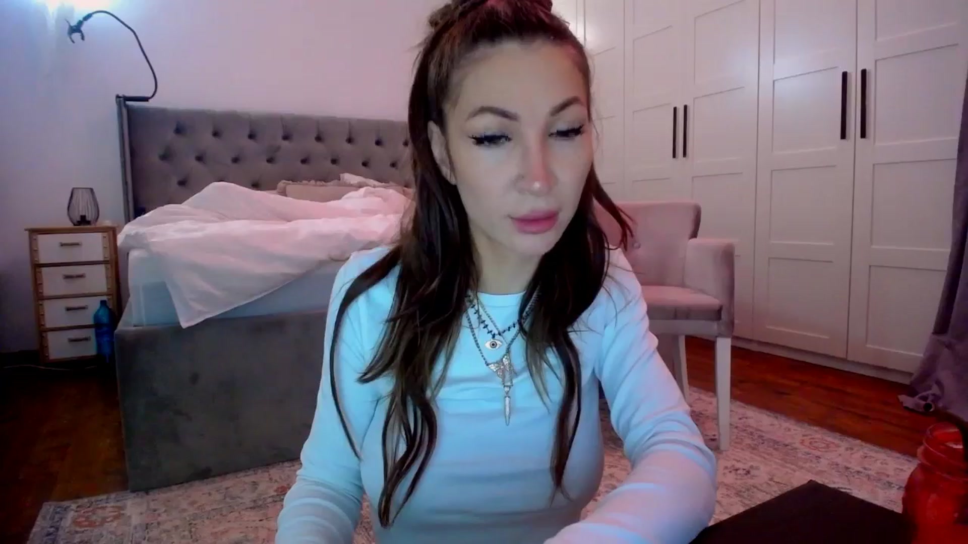Gallery image thumbnail from Kaylicious's myfreecams stream on, 05/22/2024, 08:33 image 9 of 20