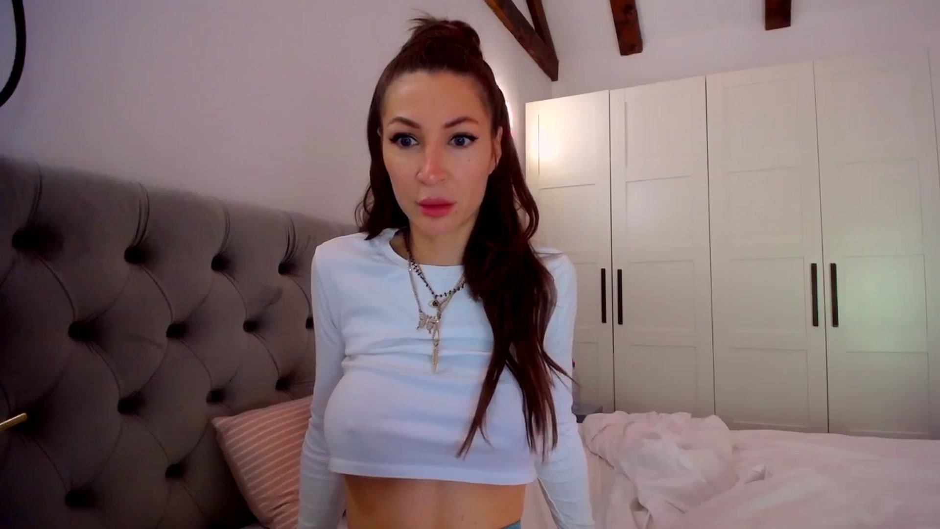 Gallery image thumbnail from Kaylicious's myfreecams stream on, 05/22/2024, 09:39 image 18 of 20