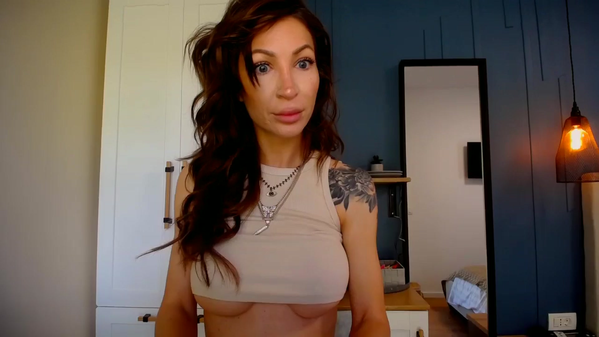 Gallery image thumbnail from Kaylicious's myfreecams stream on, 06/06/2024, 07:32 image 14 of 20